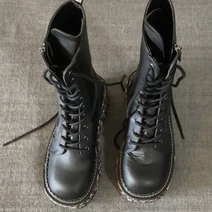 Boots demonia Emily 350